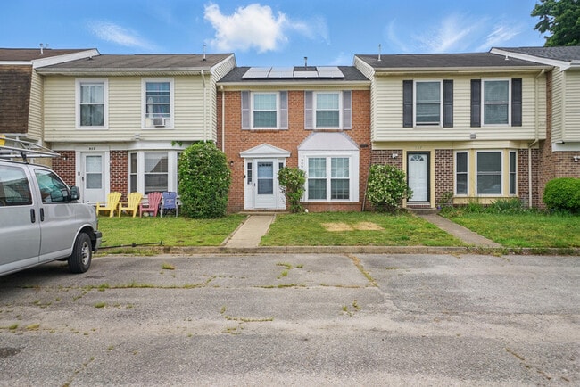 Photo - 909 Westwind Pl