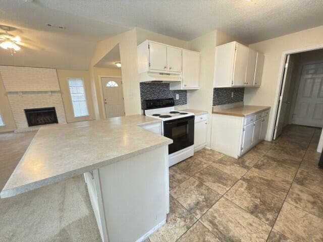 Photo - 303 Springwood Cir