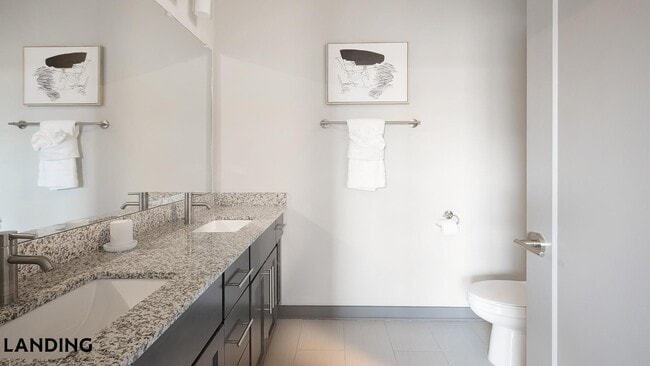 Photo - 1801 Meridian St Unidad 230