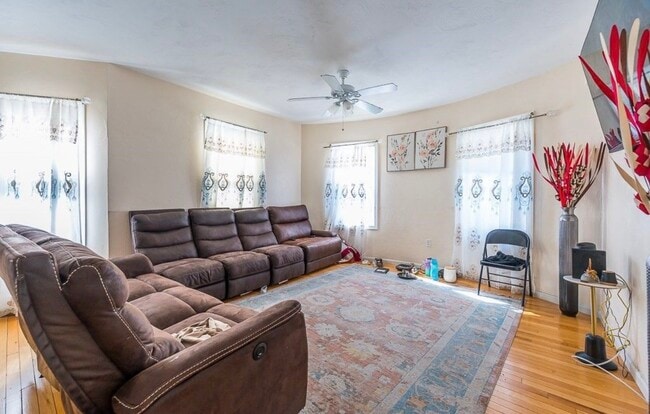 Photo - 10 Lucian St Unit 3rd floor