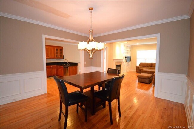 Photo - 83 Bradford Walk Condo Unit 83