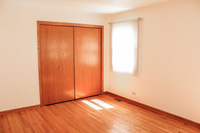 Photo - 2626 73rd Ave Unit 1