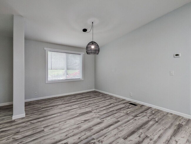 Photo - Fully remodeled & updated 3 bed 2 bath hom...