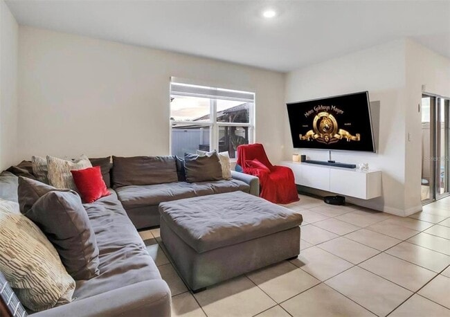 Photo - 5384 Hickory Downs Wy