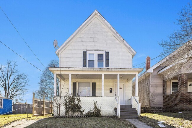 Building Photo - Three Bedroom Home in Battle Creek