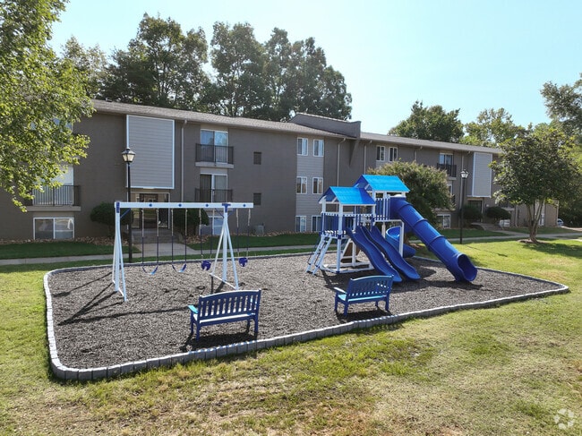 ¡Área de juegos para niños - Pearl at High Point