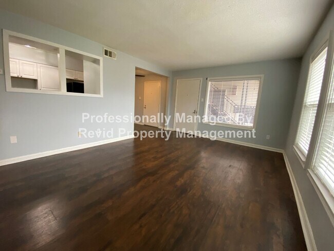 1626 Monroe Ave.