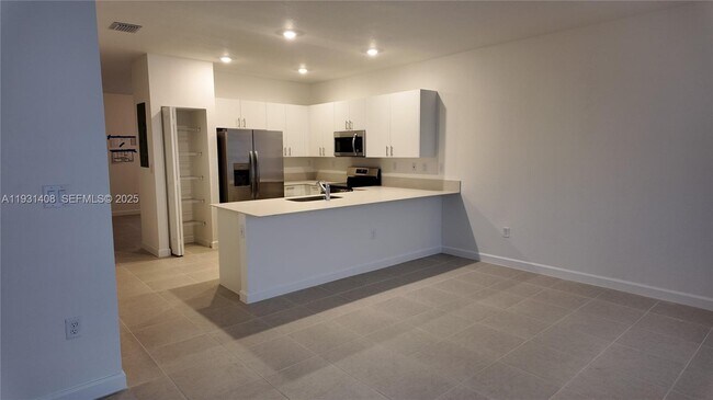 Photo - 2704 SE 26th Ave