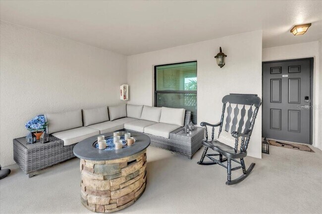 Photo - 5527 Palmer Cir Unit 203