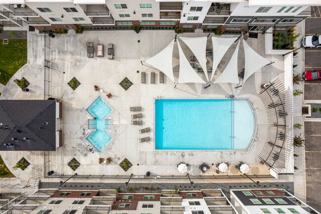 11 West Apartments & Townhomes