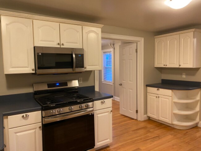 Photo - 205 West St Unit 2