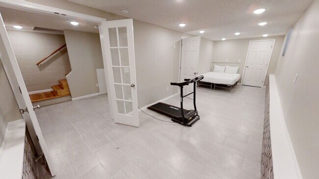 Photo - 1514 Hamlet St