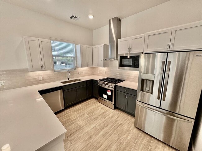 Photo - 13112 Maplewood Ave