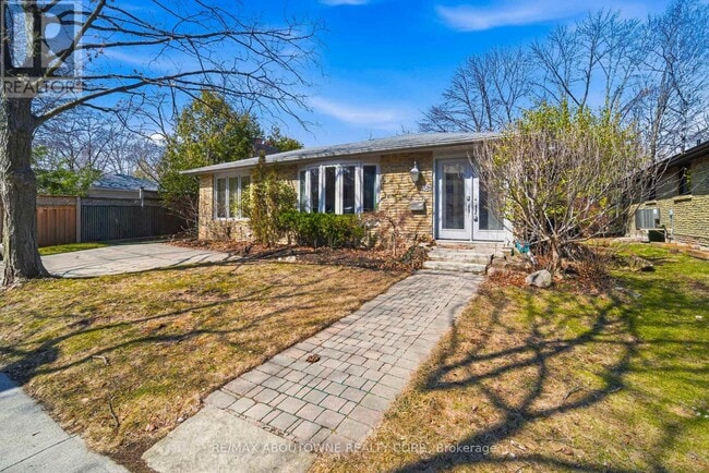 Photo - 481 Anthony Dr