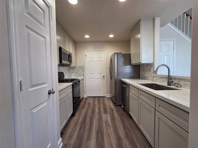 Photo - 10903 Windfern Lakes St