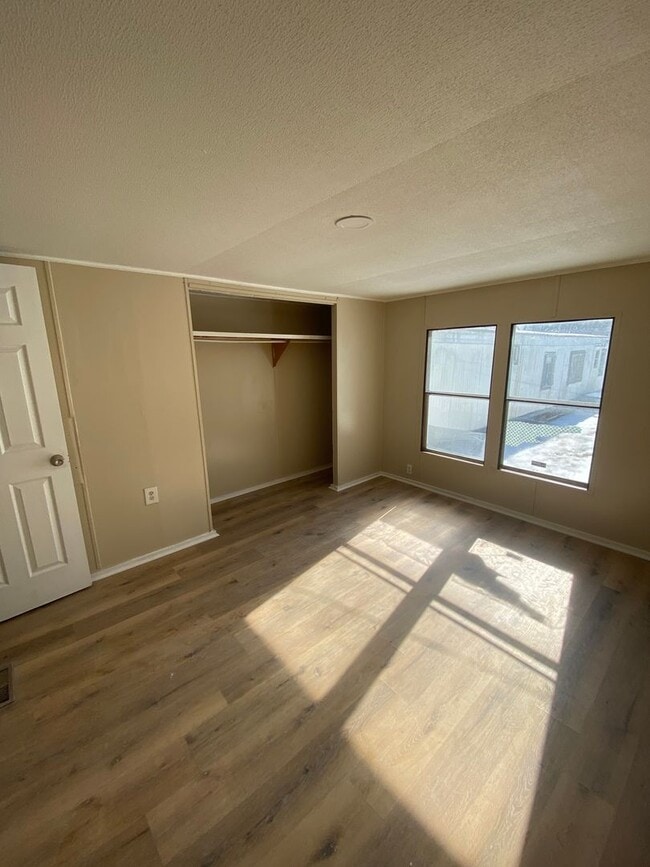 Photo - CB Genesee Villa LLC Unidad 024