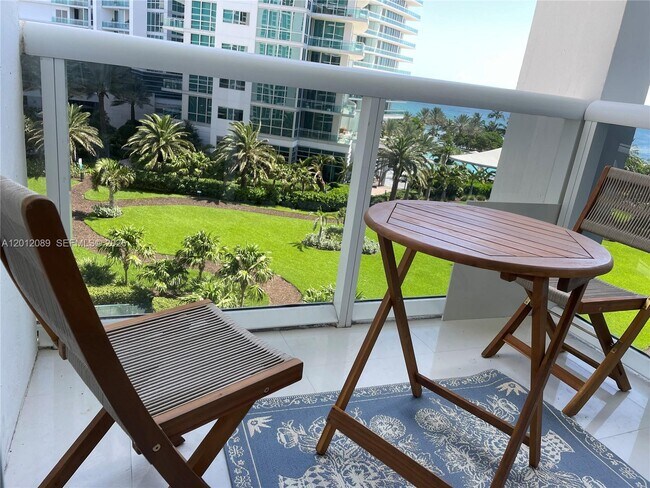 10275 Collins Ave Unit 602