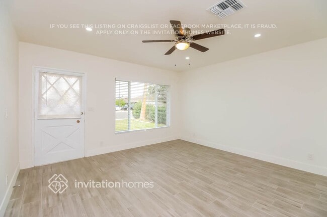 Photo - 743 W Ivanhoe St