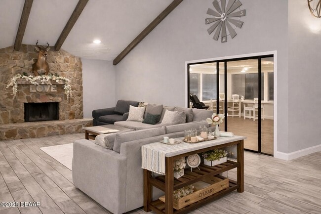 Photo - 137 Gull Dr S