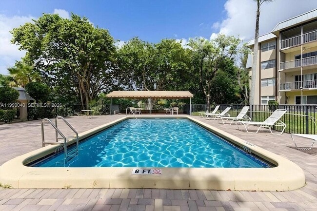 Photo - 6001 N Falls Cir Dr Unit 3109