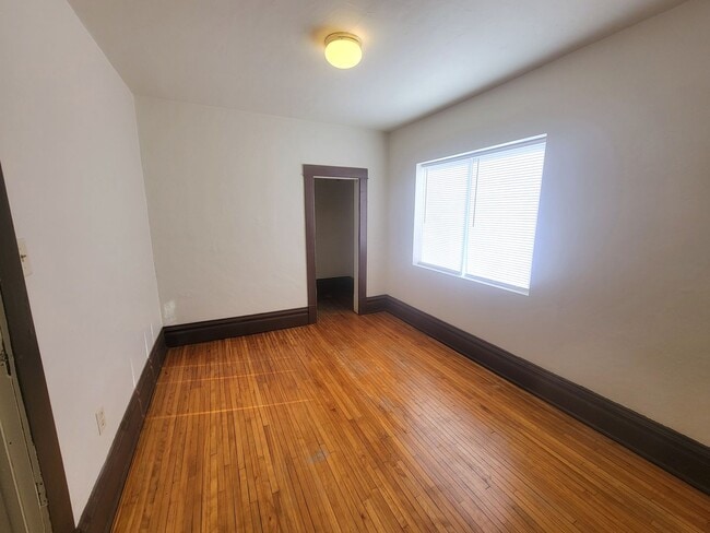 Photo - 410 Congress St