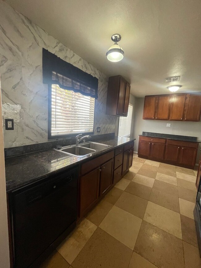 Don't Let This One Slip Away! 3 Bedroom 2 ... - Don't Let This One Slip Away! 3 Bedroom 2 ... Casa