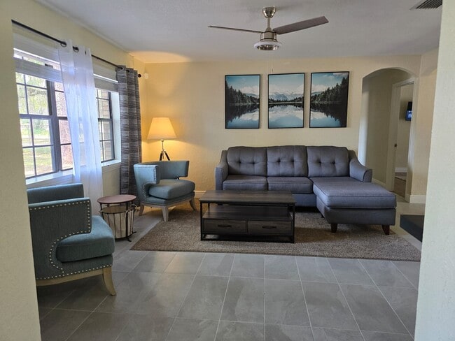Photo - 3071 Simpson Rd