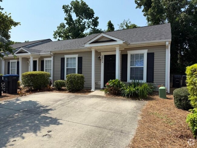 Building Photo - 2016 Summer Valley Way Rental