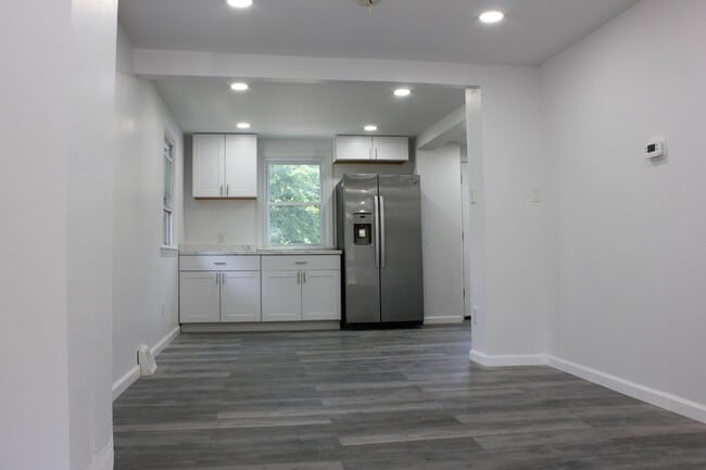 Photo - 966 Upper Gulph Rd