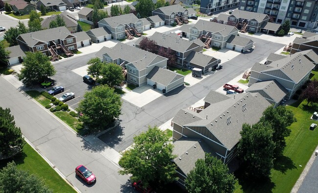 Photo - Brookshire Village Apartments