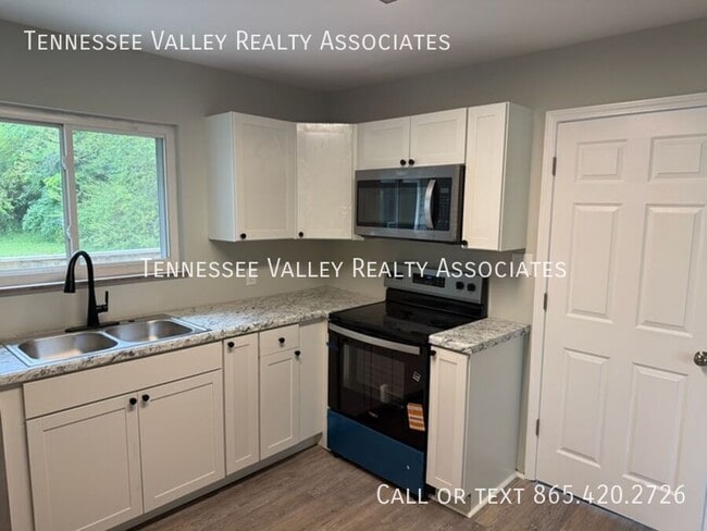 Photo - 6623 Langston Dr