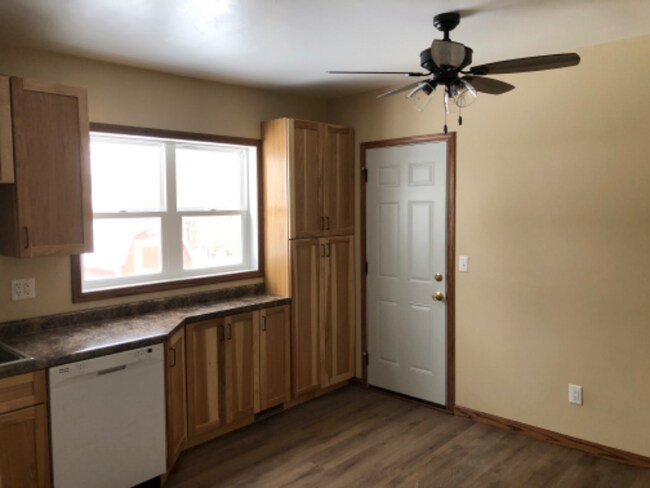 Photo - 221 E 1st St