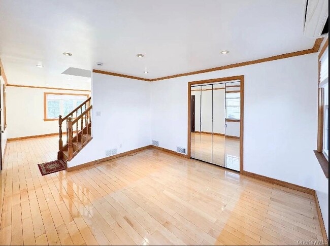 Photo - 508 Chamberlin St