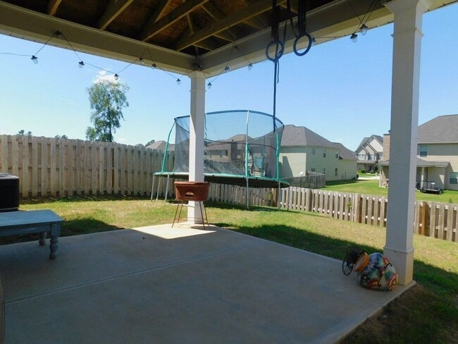 Photo - CUTE 4 BEDROOM AVAILABLE NOW