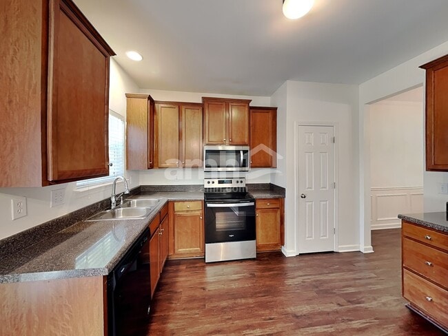 Photo - 4996 Amethyst Dr