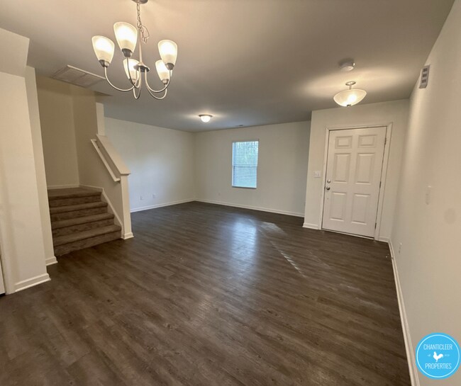 Photo - 1208 Haybrook Ln