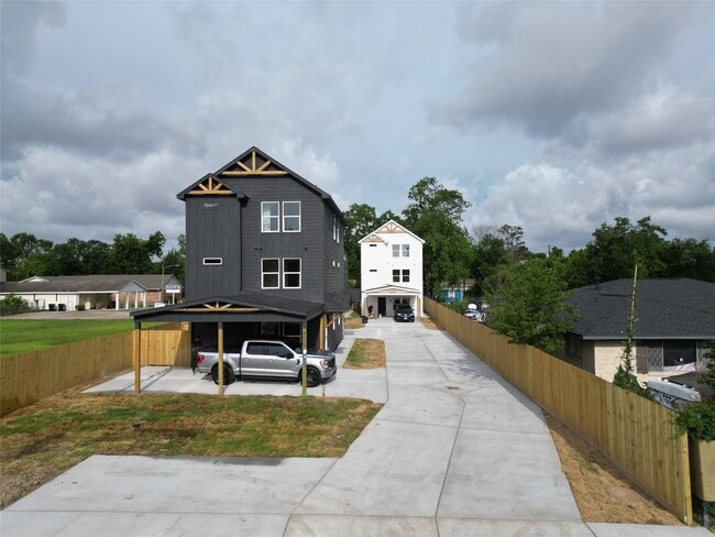 Building Photo - 8605 Wileyvale Rd