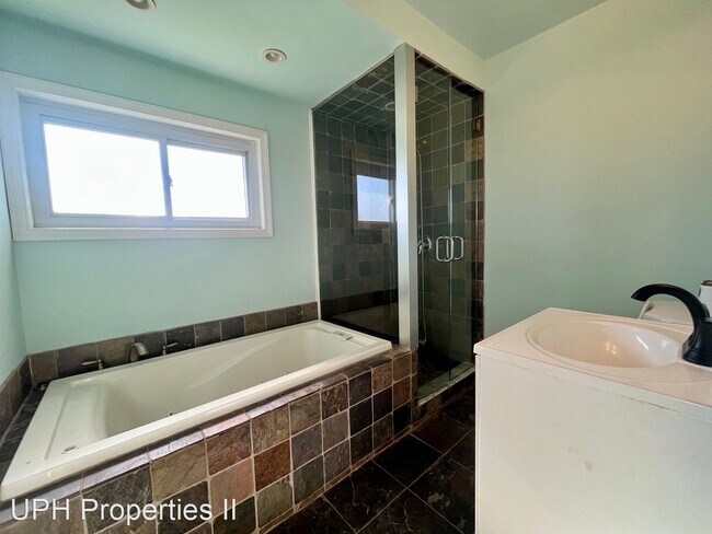 Photo - 3 br, 1 bath House - 152 Crabtree Dr