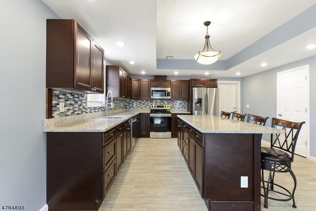 Photo - 499 New Brunswick Ave