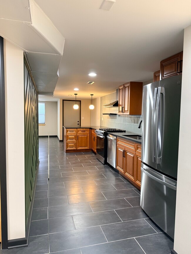 Photo - 2050 W Cullerton St Unidad Garden