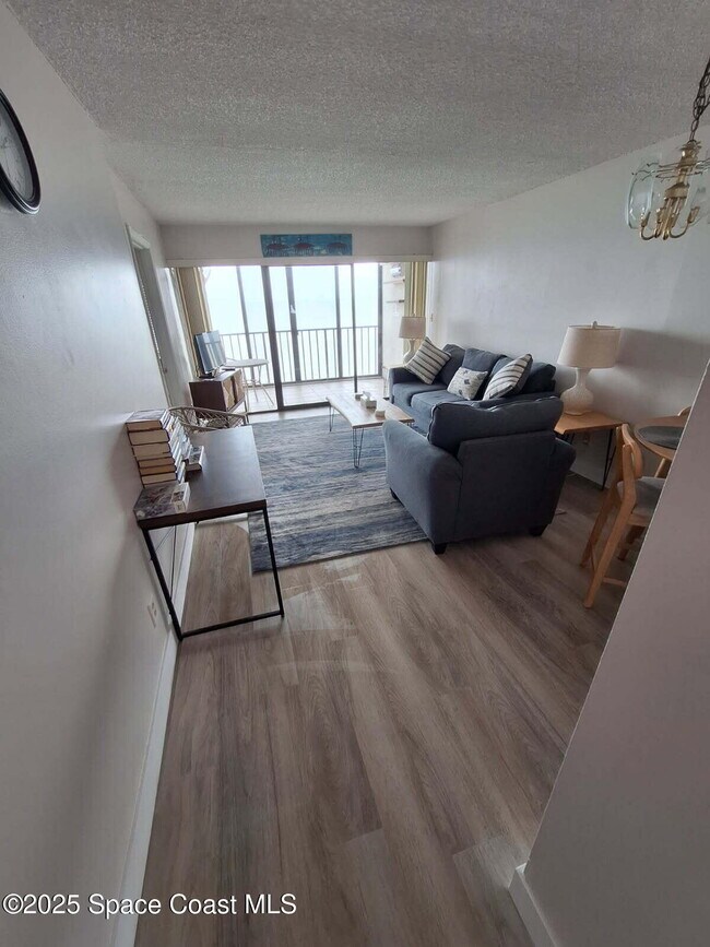 Photo - 2467 S Washington Ave Unit 401