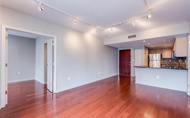 Building Photo - 199 14th St NE Unit 2410