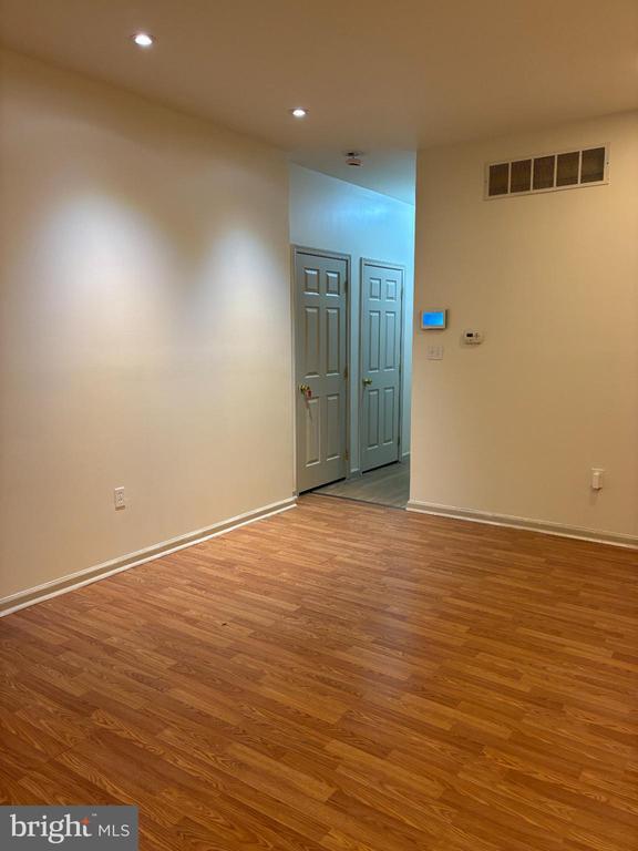 Photo - 46 Reading Ave