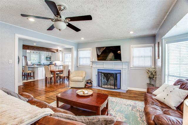 Photo - 1405 Bluebonnet Dr