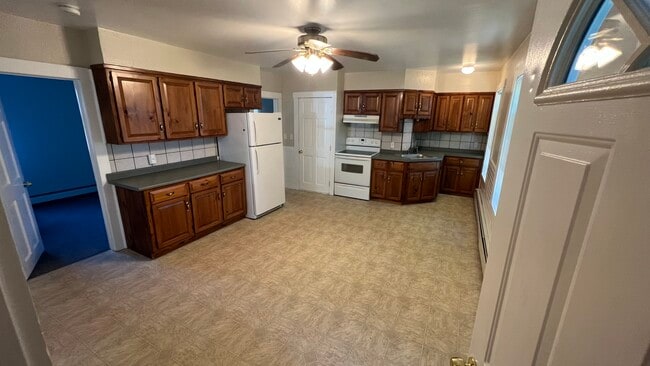 Photo - 14 Main St Unit 2
