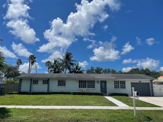 Building Photo - 14330 SW 71st Ln Rental