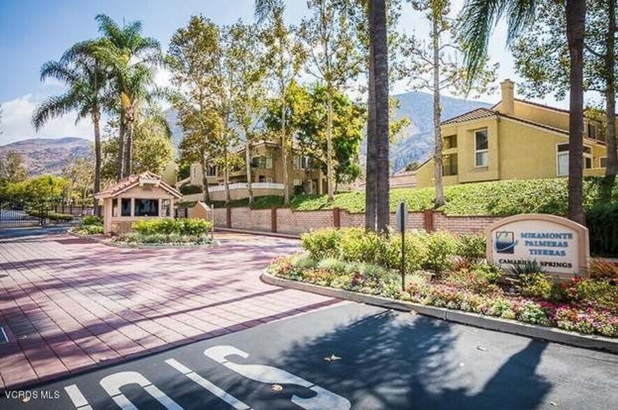 7037 Paseo Encantada
