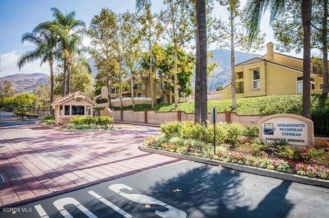 Building Photo - 7037 Paseo Encantada
