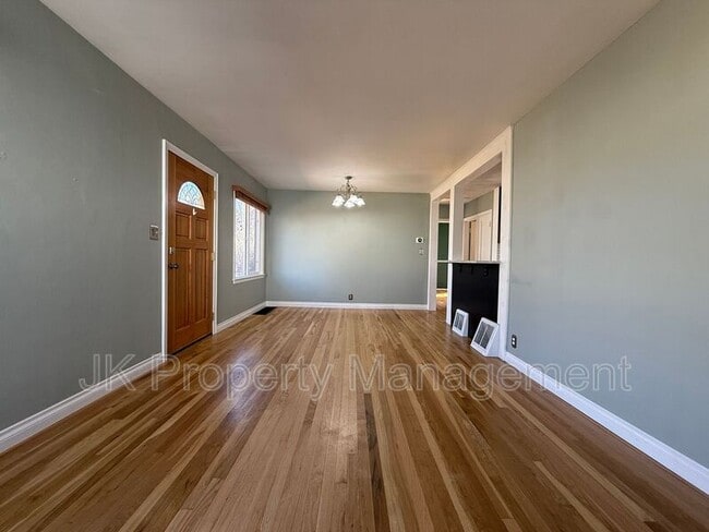 Photo - 2416 4th Ave S