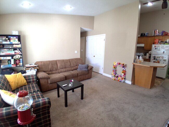 Photo - 1559 Riverside Ave